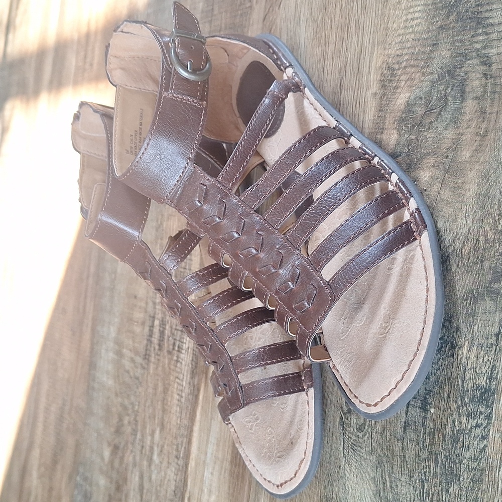 BOC Gladiator Strappy Sandals size 8